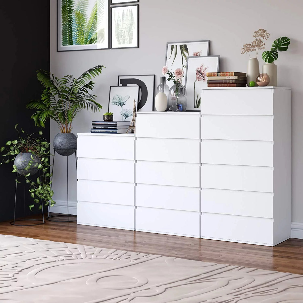 White 5 Drawer Wood Dresser N7836