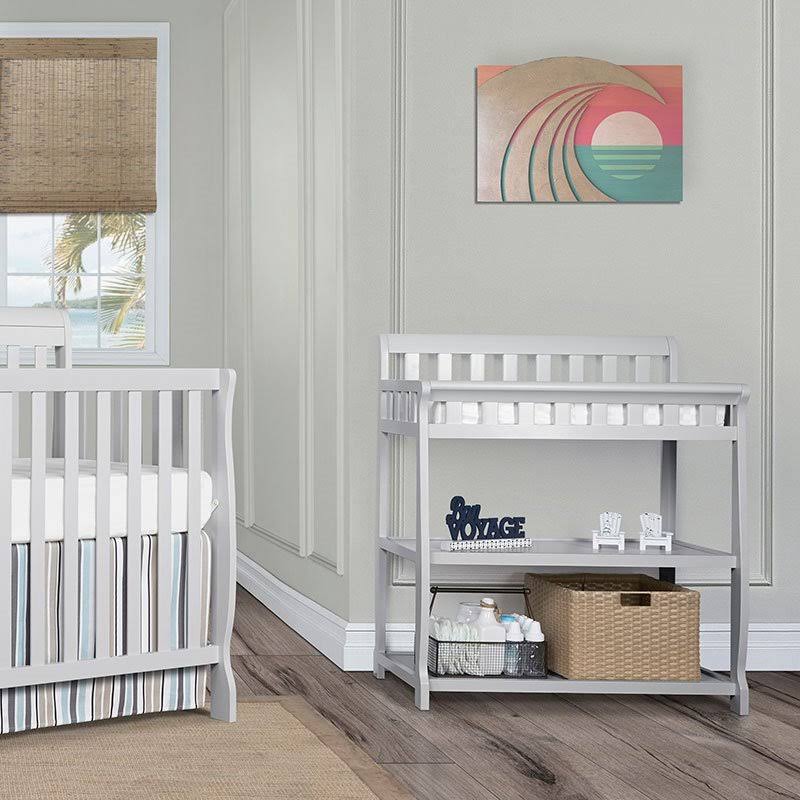 2-in-1 Changing Table T735