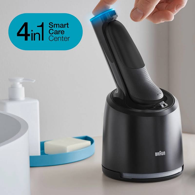 Electric Razor with Smartcare Center W2218