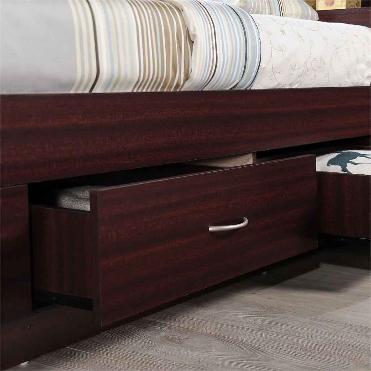 2 Piece Bedroom Set with Captain Bed and 2 Door Armoire in Mahogany M917