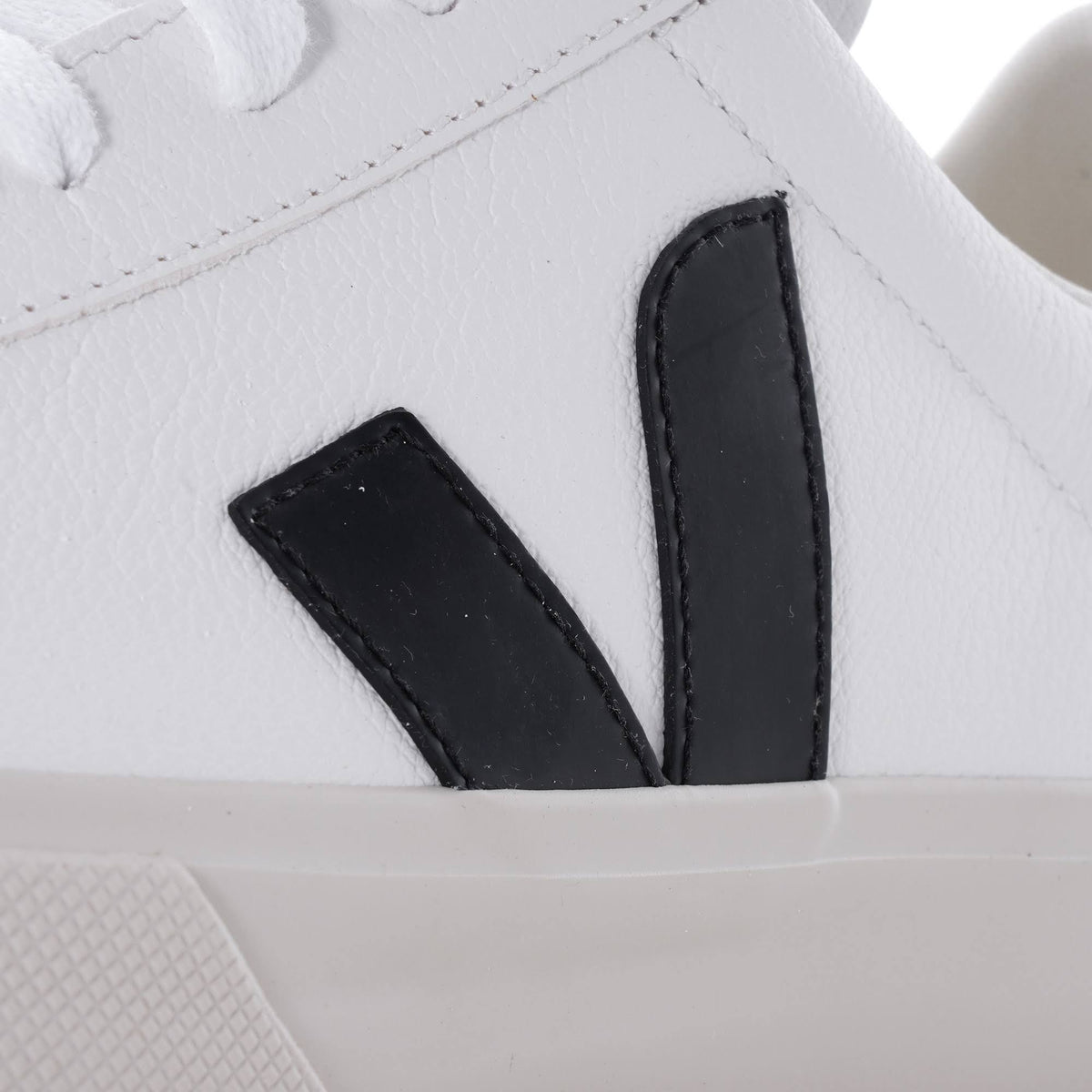 White Black Sneakers E86459