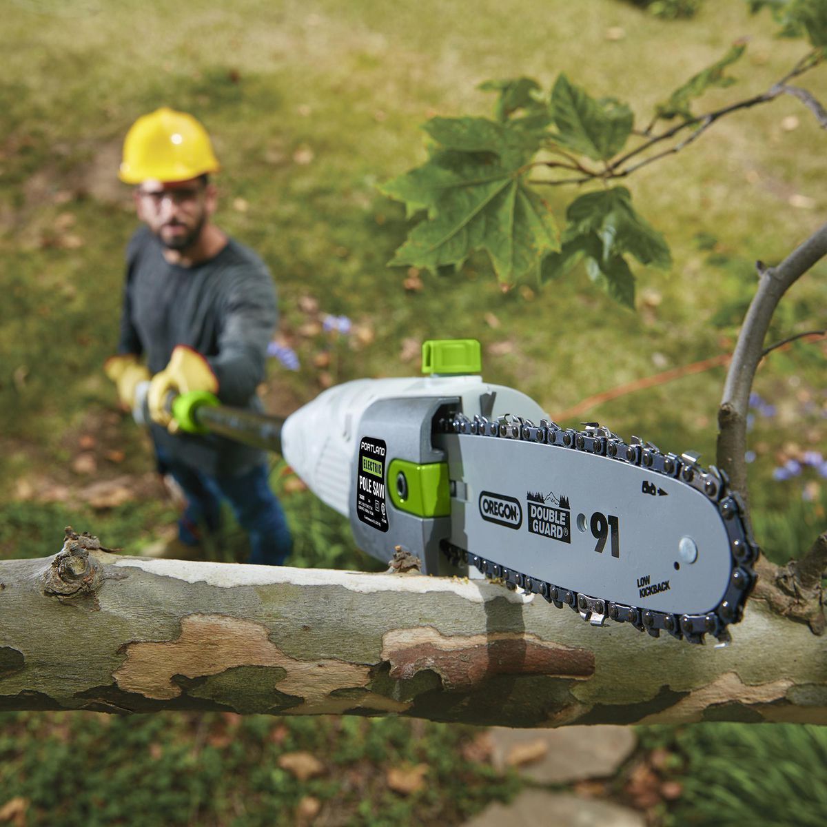 6.5 Amp 9.5 in. Electric Pole Saw H637