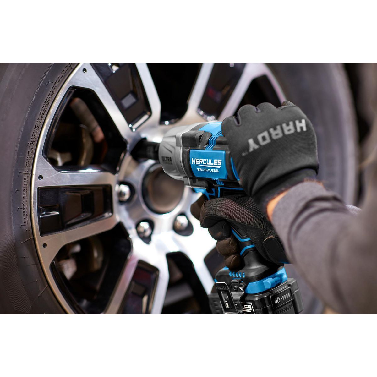 20V Brushless Cordless 1/2 in. Impact Wrench Kit with 5 Ah Battery and Charger I9413