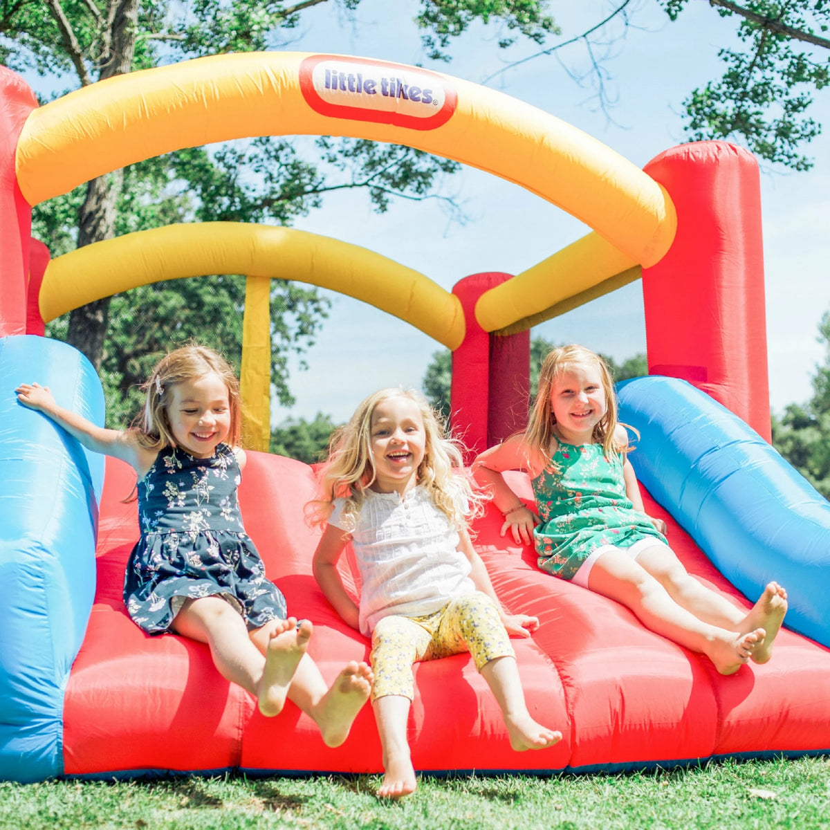 Inflatable Bounce House with Slide and Blower H580978