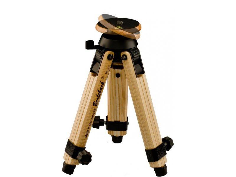 Mini Tripod with Levelling System R553240