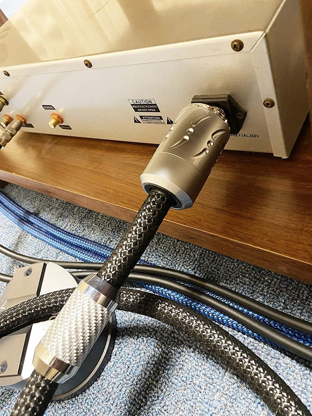 Audiophile AC Power Cable with Rhodium Plated Connector M3875
