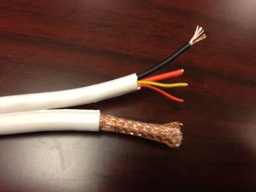 RG59 Siamese Cable with 18/2 Power and 24/2 Data 500-Feet White V43350