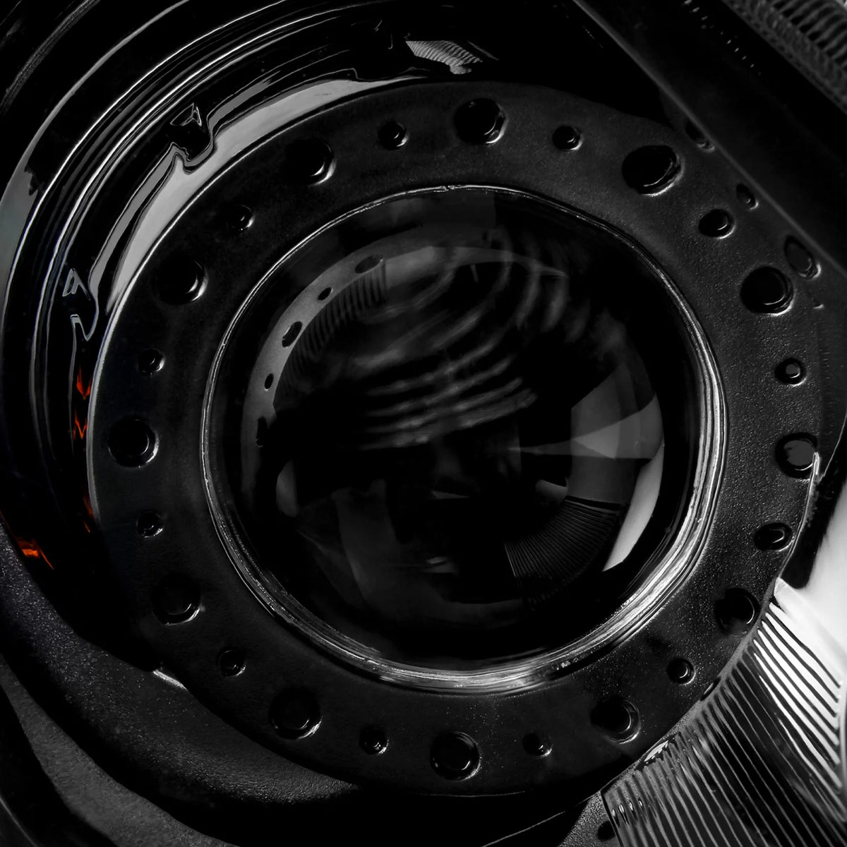 Black Projector Headlights Driver + Passenger Z828548
