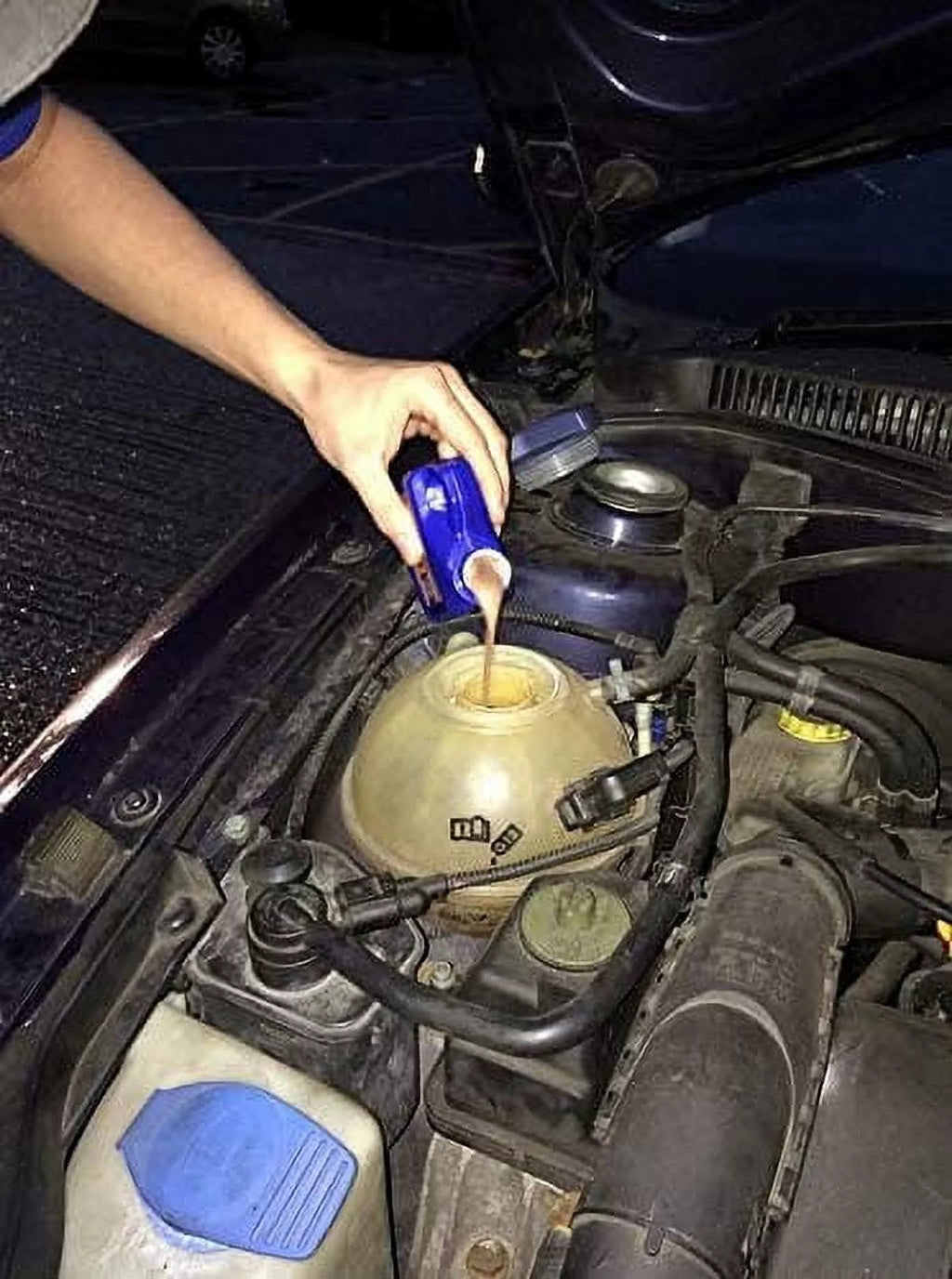 8 oz Coolant Leak Repair G7850