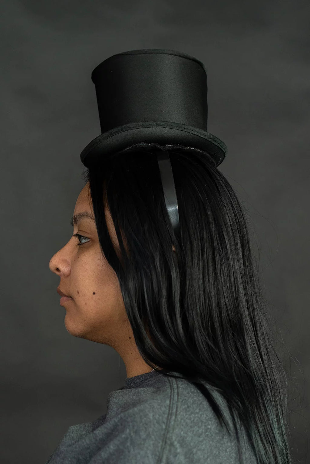 Black Mini Top Hat Headband B19176