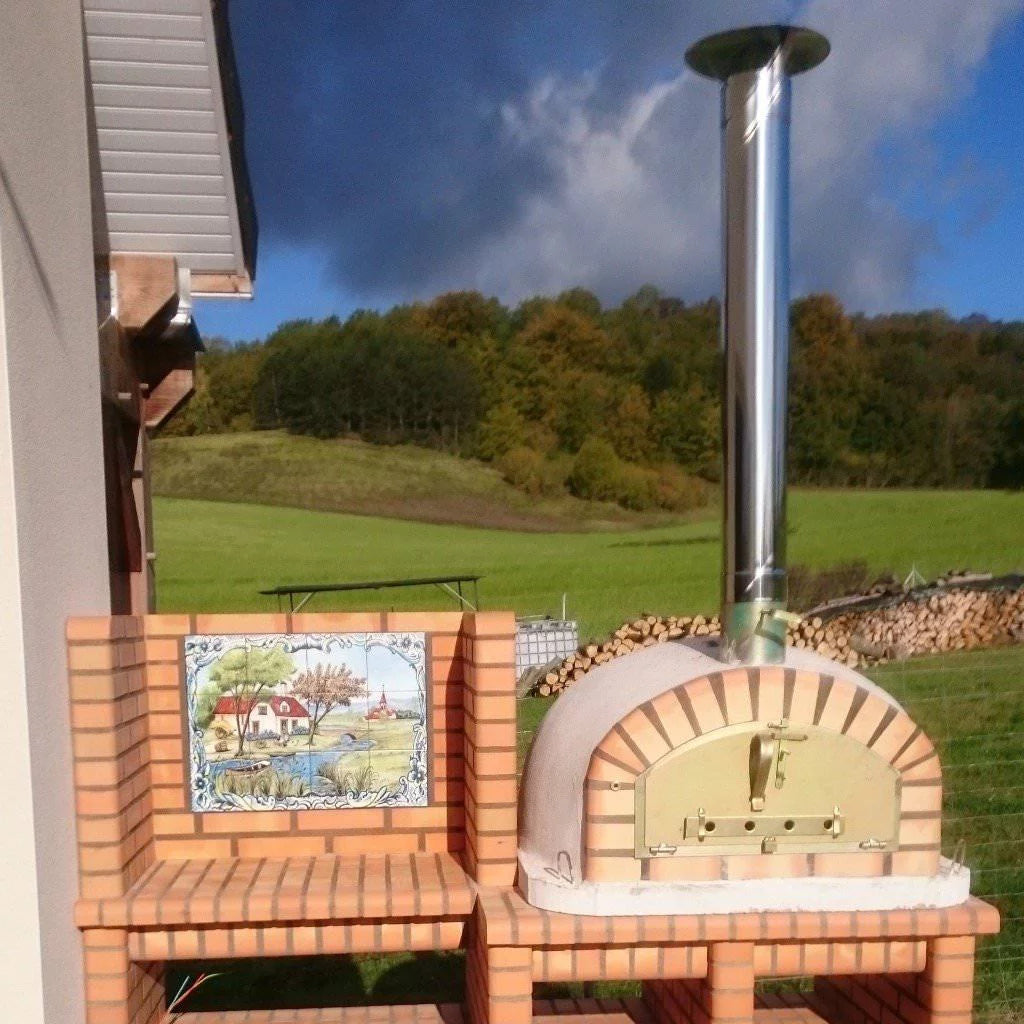 Outdoor Wood Fired Brick Pizza Oven X763