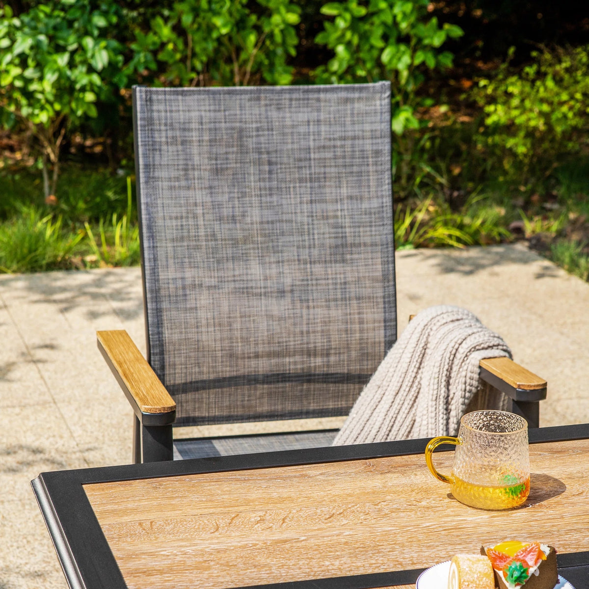 7 Pieces Outdoor Patio Dining Set with Stackable Chairs and Metal Table C2254