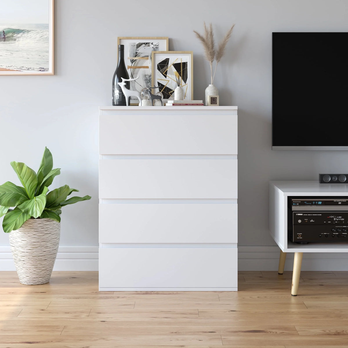White 5 Drawer Wood Dresser N7836