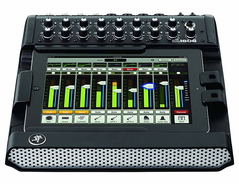 16-Channel Wireless Digital Mixer with Lightning Connector Q66612