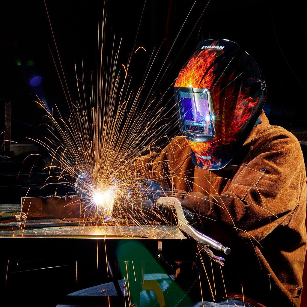 Auto-Darkening Welding Helmet M80280